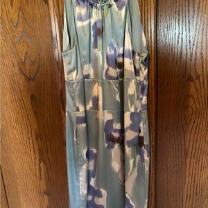 Ann Taylor Blue and Cream Patterned Dress